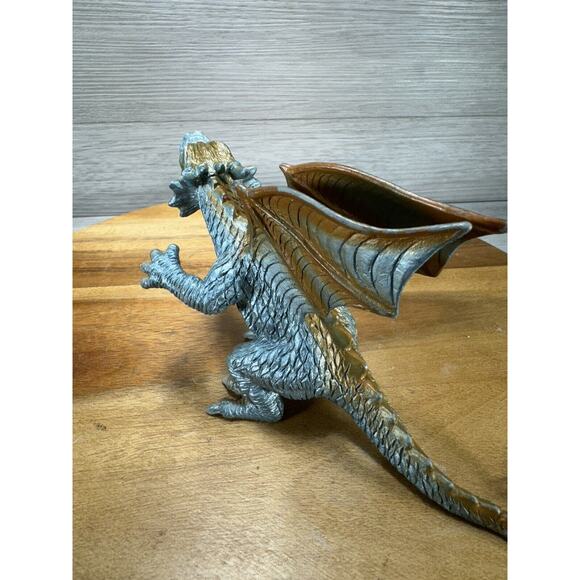 2005 TM Dragon Figure Fantasy Creature Purple 11”. Set Of Two. - Picture 8 of 12